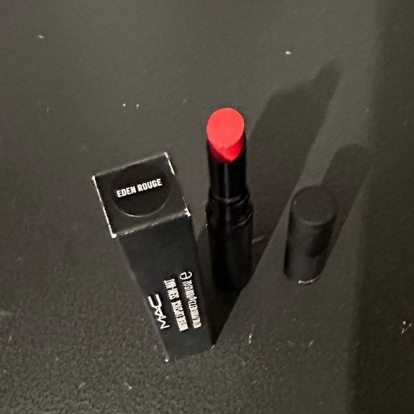 MAC Cosmetics Mattene Semi-Matte Lipstick in ‘Eden Rouge’ - Limited Edition - Picture 2 of 6